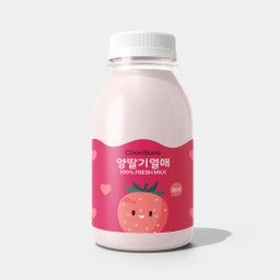 Strawberry Milk Shake 양딸기열매 (100% Fresh Milk)