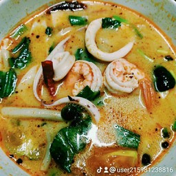 ต้มยำรวมมิตรน้ำข้น