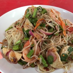 ยำขนมจีนหมูยอปลาร้า