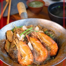 กุ้งอบวุ้นเส้น