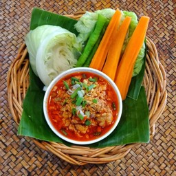 น้ำพริกอ่องผักลวก