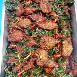 ข้าวแกงจำปี