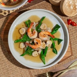 K7. ราดหน้ากุ้ง