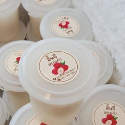 ลิ้นจี่ลอยแก้ว