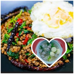 มื้อนี้จัดเลย###ข้าวกะเพราหมูสับคั่วพริกแห้ง+ไข่ดาว + ต้มจืดเวุ้นเส้นหมูสับเต้าหู้