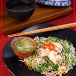 หมี่ผัดกระเฉด