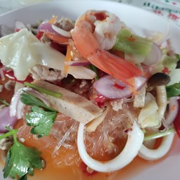 ยำวุ้นเส้นรวมมิตร