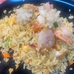 ข้าวผัดทะเลซอสเอ็กซ์โอ