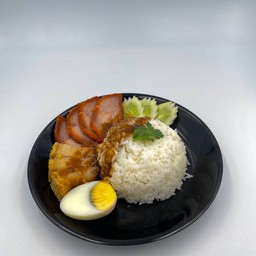 ข้าวหมูแดงหมูกรอบ