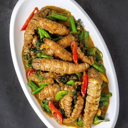 กั่งเนื้อผัดเครื่องแกง