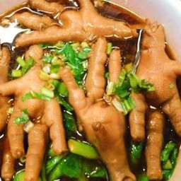 ตีนไก่ตุ๋น