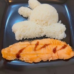 Delish (เดอะลิช) Food &Appetizers