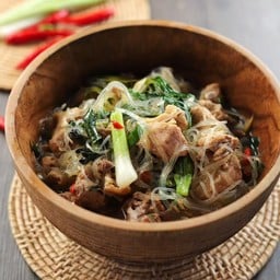 แกงไก่วุ้นเส้น