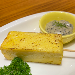 ไข่หวานเสียบไม้ย่าง ซอสทรัฟเฟิลมาโย