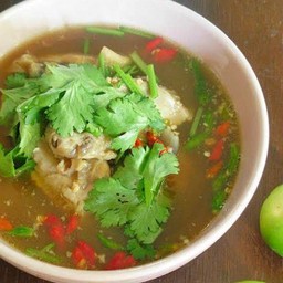 ต้มแซ่บไก่