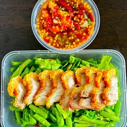 ตำถั่วหมูกรอบ