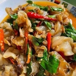 ทะเลพรีเมี่ยม ข้าวกระเพราทะเล,หมู,ไก่&ก๋วยเตี๋ยวไก่มะระ