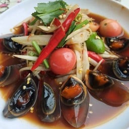 ตำไข่เยี่ยวม้า
