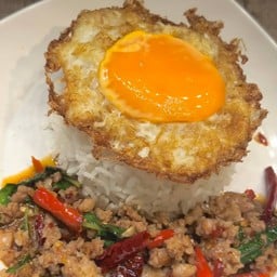 ข้าวกะเพราหมูสับ