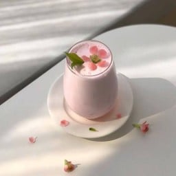 ลิ้นจี่นมสดปั่น