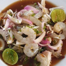 ยำกุ้งสด