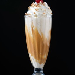 Peanut Butter Milkshake พีนัทบัตเตอร์ มิลค์เชค
