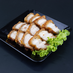 หมูกรอบ  Crispy Pork.