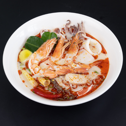ต้มยำซีฟู๊ด  Creamy Tom Yum Seafood