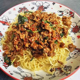 บะหมี่ราดกระเพาะเป็ด(มีขายตอน 09.30น.)