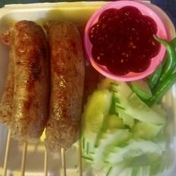 ไส้กรอกเจ้าเก่าหน้าสปีด 1