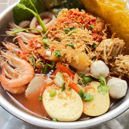 เย็นตาโฟหม้อไฟ