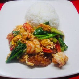 ผัดหมื่นลี้ (กับข้าว)