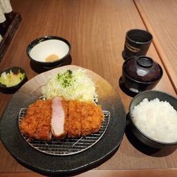 Hirata Bokujo Tonkatsu Restaurant
