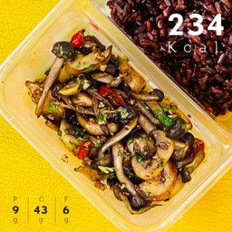 เห็ดรวมคั่วพริกเกลือ (234 Kcal)
