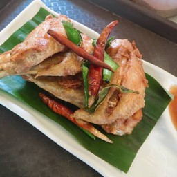 ปีกไก่ทอด