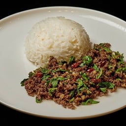 ข้าวกะเพราเนื้อไทยวากิวสับ