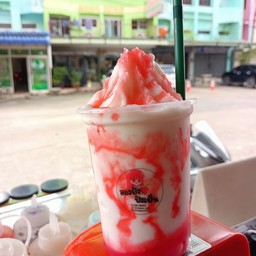 นมสดสตอเบอรี่