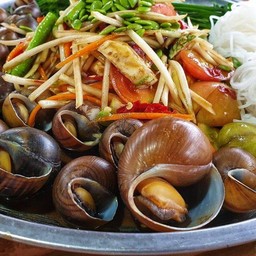 ตำถาดหอยนา