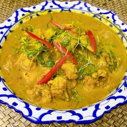 แกงพริกไก่บ้าน