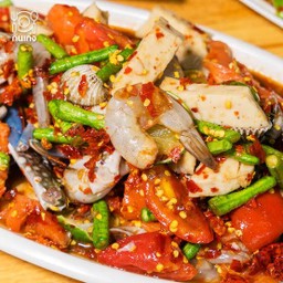 เกาเหลารวมทะเลแซลมอน