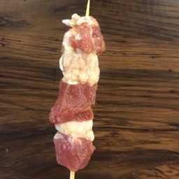 T 牛肉 เนื้อวัว