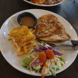 สเต็กไก่พริกหทยดำ