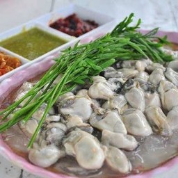 หอยนางรมทรงเครื่อง