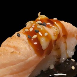 ซูชิแซลมอนเบรินเทอริยากิ