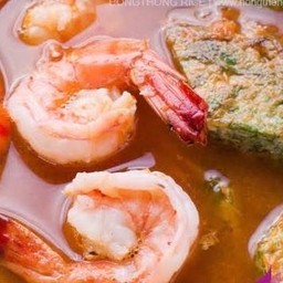 แกงส้มชะอมกุ้ง