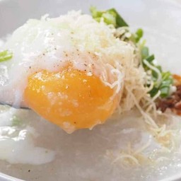 โจ๊กไก่ ขนาดธรรมดา ใส่ไข่