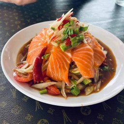 ตำปลาแชลมอน