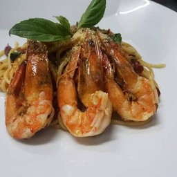 สปาเก็ตตี้กุ้งผัดพริกเผา