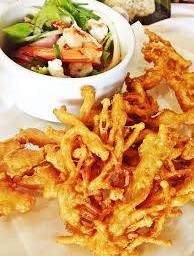 ยำเห็ดรวมทอดกรอบ