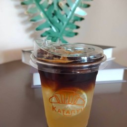 อเมริกาโน่น้ำผึ้งมะนาว เย็น